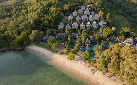 Thavorn Beach Village Resort & Spa Phuket  5*